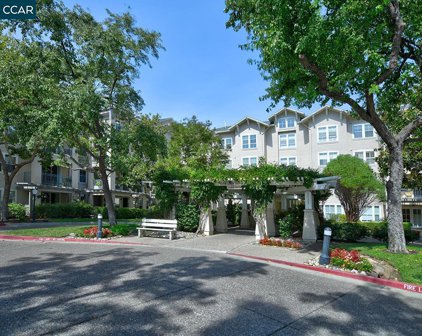 1860 Tice Creek Dr Unit #1211, Walnut Creek