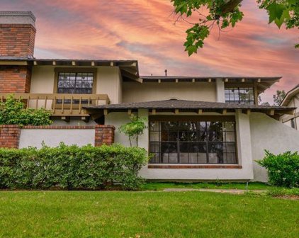 28 E Yale Loop Unit 22, Irvine