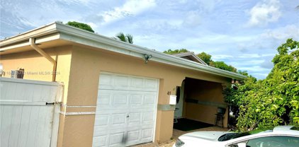 41 Ne 45th Ct, Oakland Park