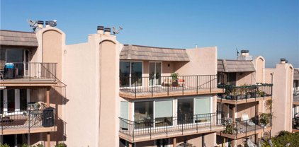 2203 Ohio Avenue, Signal Hill