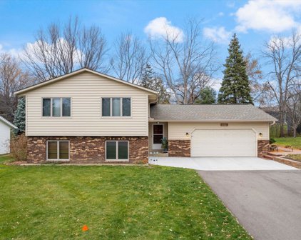 1839 Kathryn Circle, Eagan
