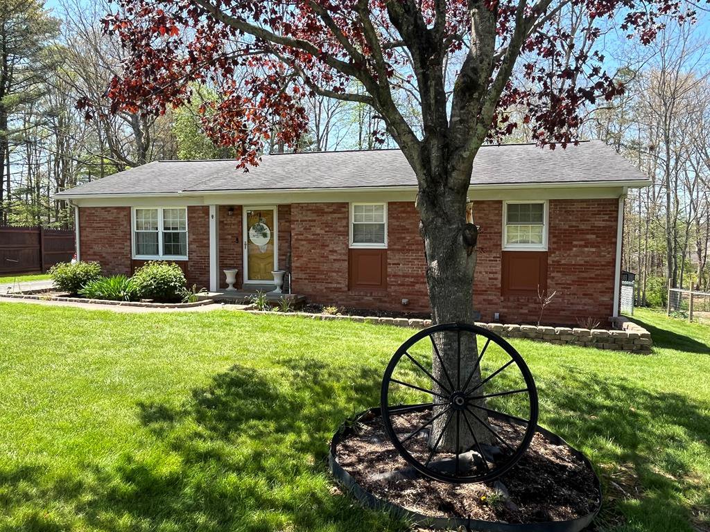 Real Estate For Sale Beckley WV MLS 82241 201 Lucas Drive, Beckley