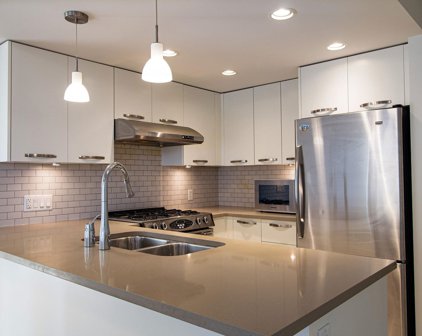 6888 Cooney Road Unit 703, Richmond