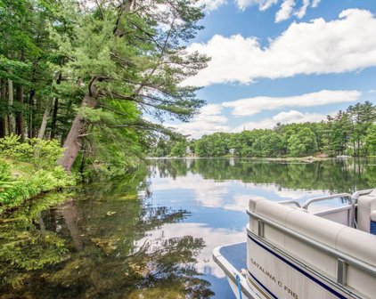 25 Hallock Point Road, Stow
