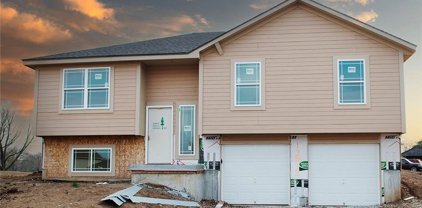 12712 Applewood Drive, Grandview