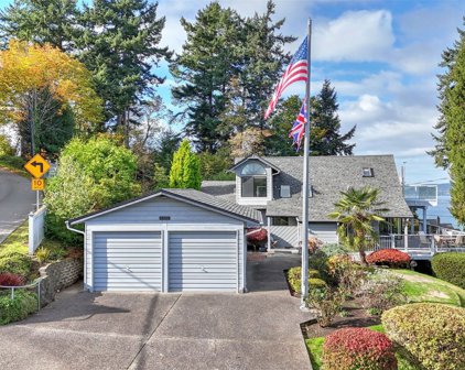 6616 Soundview Drive NE, Tacoma