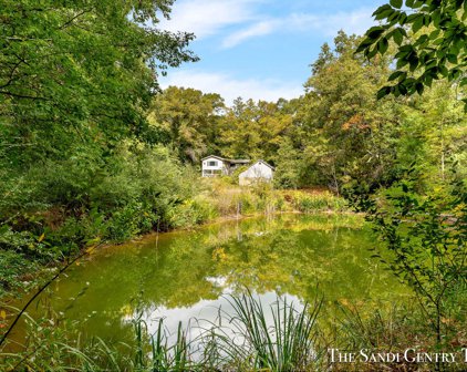 2785 Weesies Road, Montague