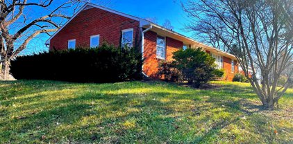 8489 Meetze Rd, Warrenton