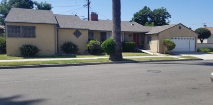 3933 S Bronson Ave, Los Angeles