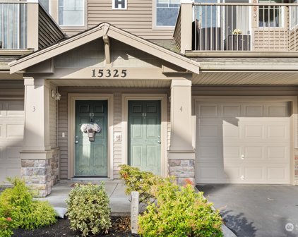 15325 SE 155th Place Unit #H4, Renton