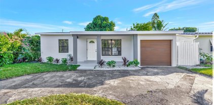 230 Ne 51st Ct, Oakland Park