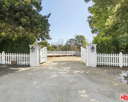1626  Old Oak Rd, Los Angeles