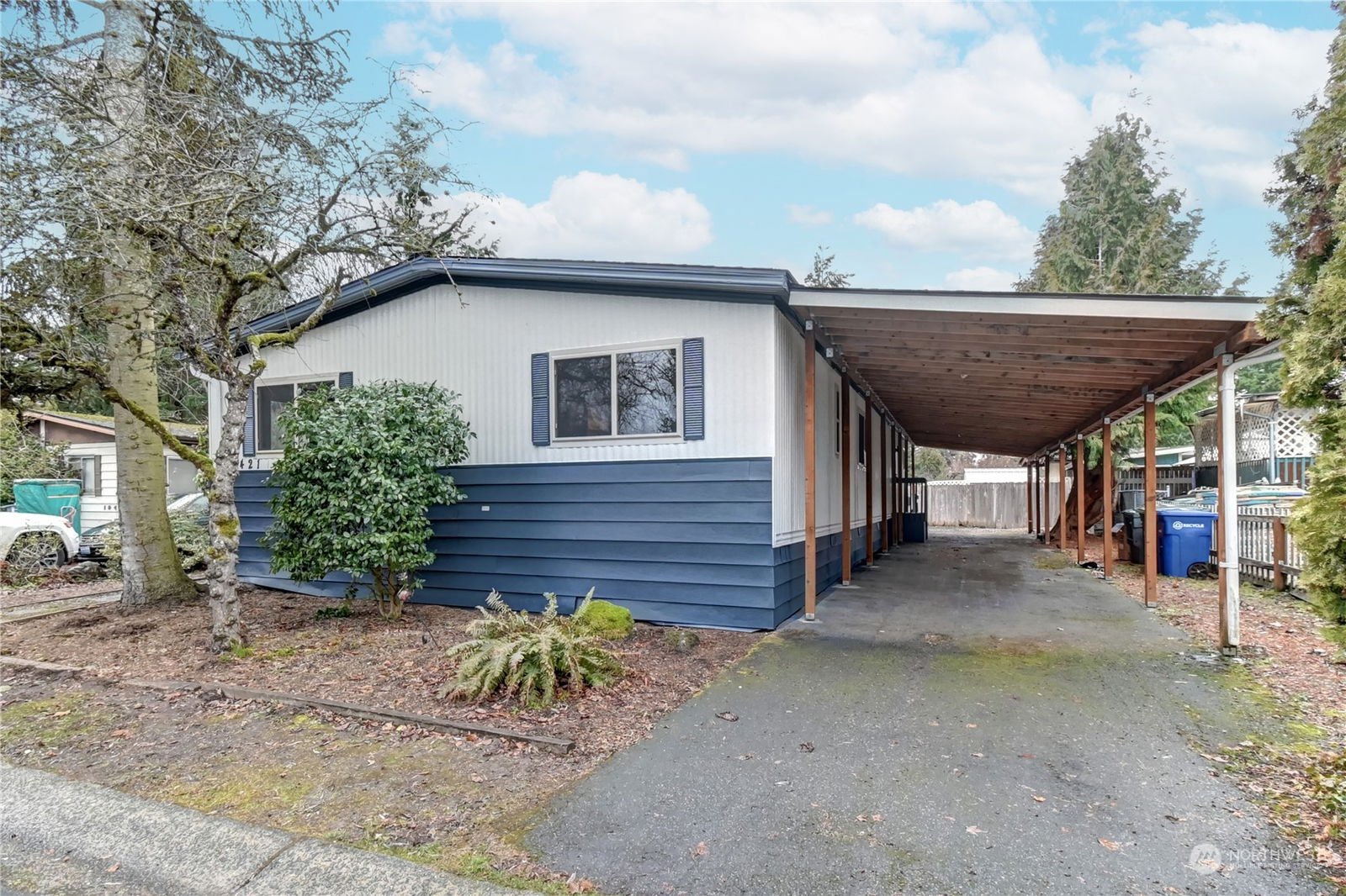 19421 129th Avenue NE, Bothell MLS 2034132 Skyline Properties, Inc