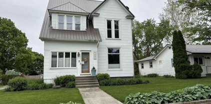 340 W Line Street, Geneva