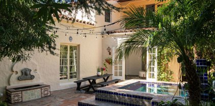 2740  Woodhaven Dr, Los Angeles