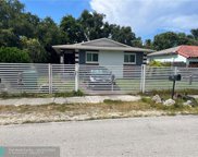 925 NW 73rd St, Miami image