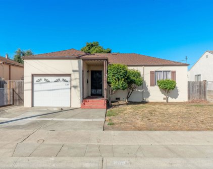 809 Midway Ave, San Leandro