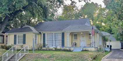 1427 S Wall, Tyler