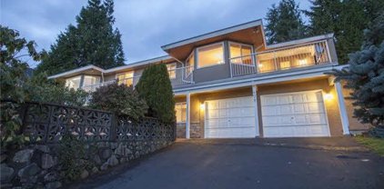 408 Newdale Court, North Vancouver