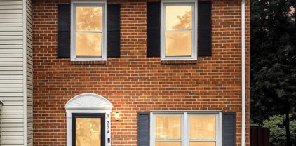 254 Michele Cir, Millersville
