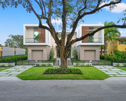 4951 University Dr, Coral Gables