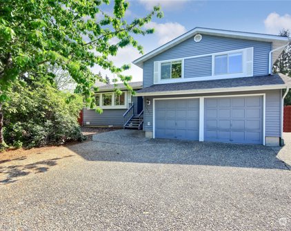 33901 28th Place SW, Federal Way