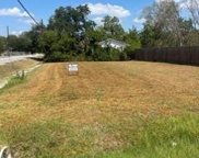 Signet, Houston image