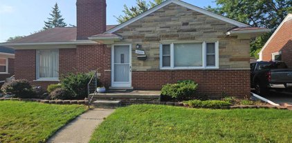 22420 Red Maple, St. Clair Shores