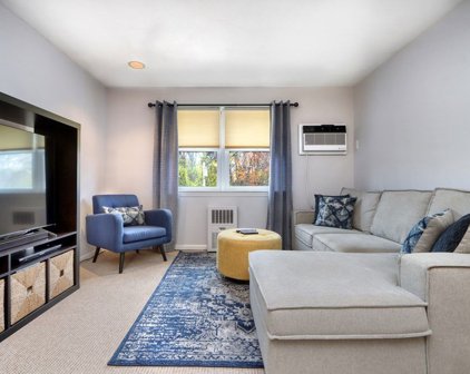 241 Main St Unit C12, Reading