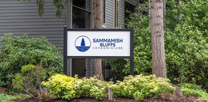 4727 W Lake Sammamish Parkway SE Unit #B305, Issaquah