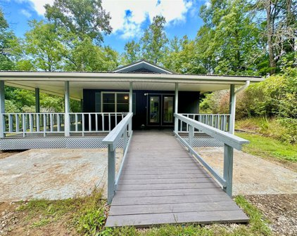 3107 Rabbit Hop  Road, Spruce Pine