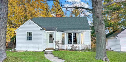 613 S HIGHLAND AVENUE, Marshfield