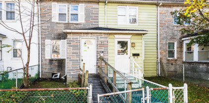 227 Saint Helena Ave, Dundalk