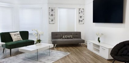2970 W 11th St, Los Angeles
