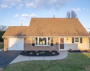 62 Pine Needle Rd, Levittown image