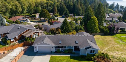 4503 Queen Anne Way, Anacortes