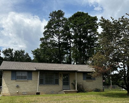 215 Charlemagne Blvd, Clarksville