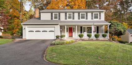 12529 Hedges Run Dr, Woodbridge