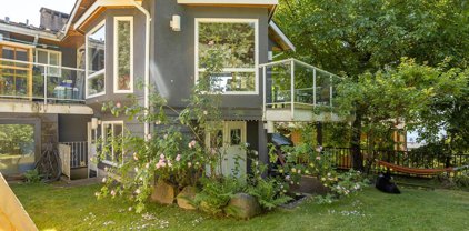 1955 22nd Street, West Vancouver