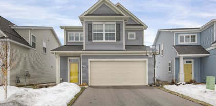 19232 Crimson Way, Farmington