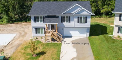 821 Fairview  Drive, Coralville