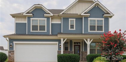 1221 Brooksland  Place, Waxhaw
