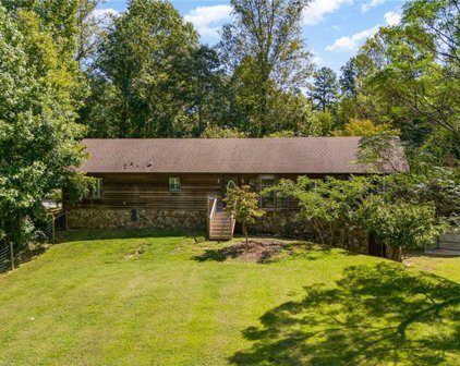 2975 Motsinger Road, Winston Salem
