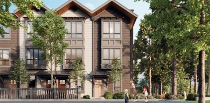 2320 Emery Court Unit 101, North Vancouver