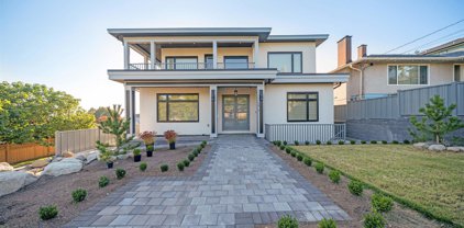 7815 Dow Avenue, Burnaby
