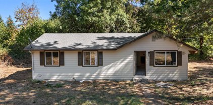 6860 McTimmonds Rd, Dallas