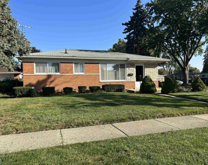 3337 Bernice, Warren