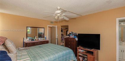 2850 Somerset Dr Unit #308L, Lauderdale Lakes