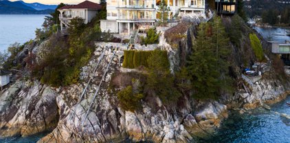 5310 Seaside Place, West Vancouver