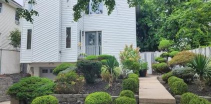 680 Annadale Road, Staten Island